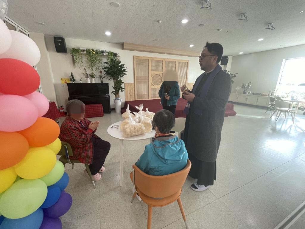 1월 8일 신부님 방문 